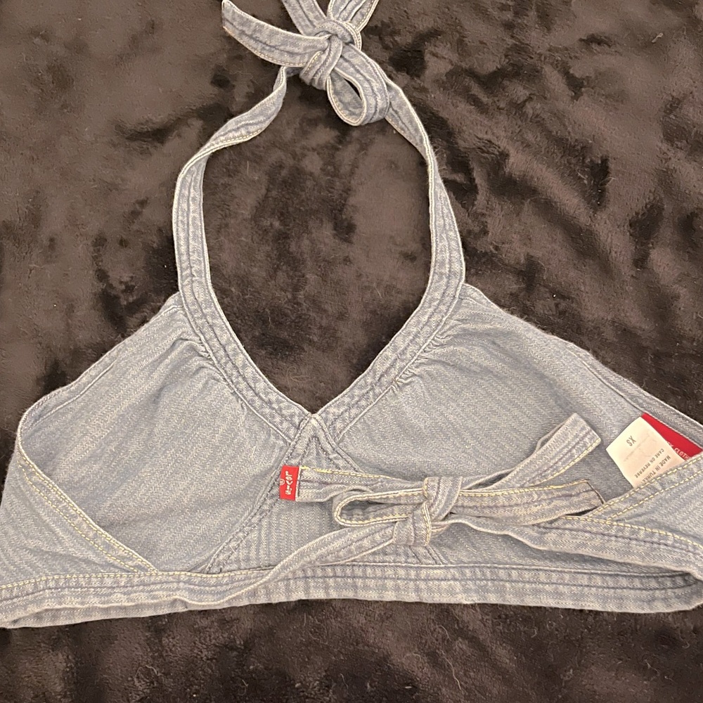 Y2K Levi’s halter top